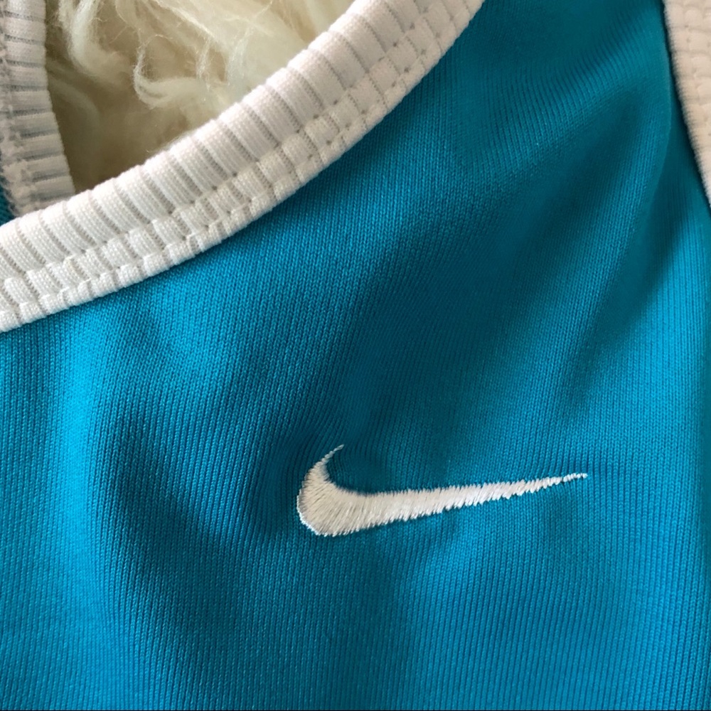 Nike Performance Racerback Athletic Tank Size S - Picture 3 of 7